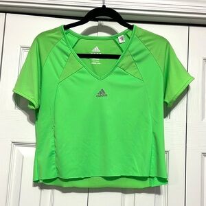 💕2 for $15💕 Adidas Crop Top 💚